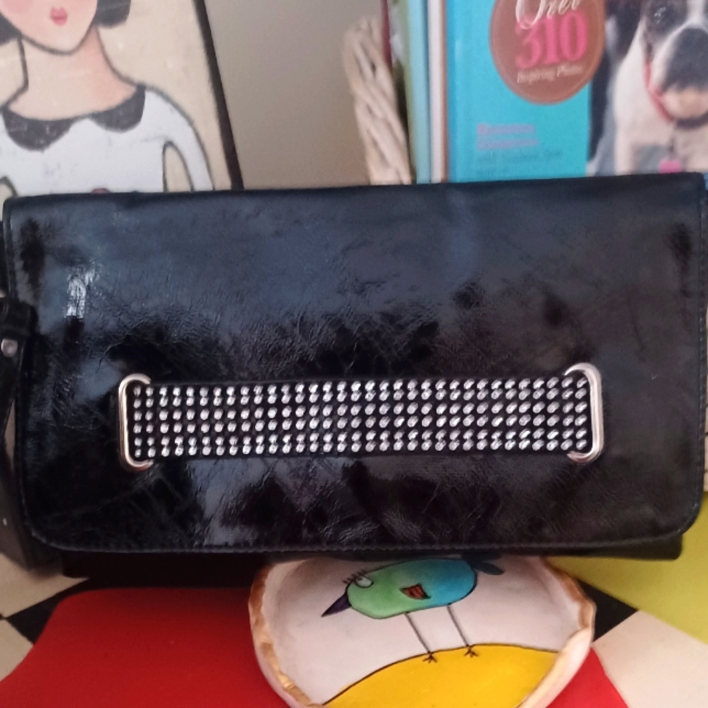 It's About Lola Boutique Bag: